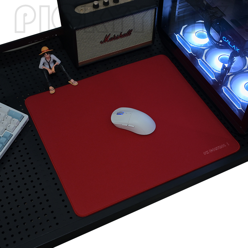 PICKYYMAY Pk Control 1 Design  - مراجعة Mouse Charging Pad وسعره