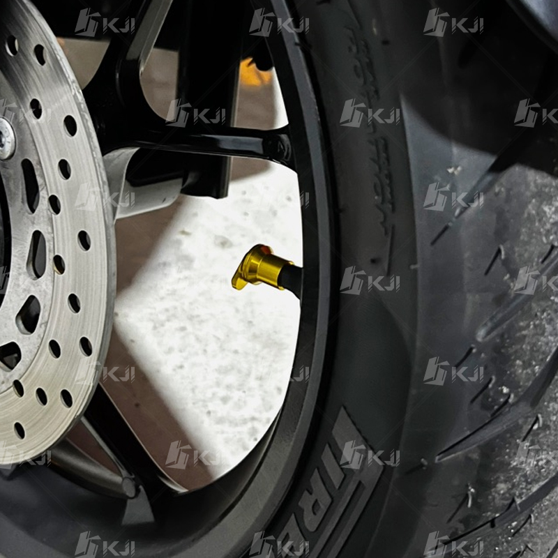 لياماها XMAX/NMAX/NVX/AEROX 30 - مراجعة Nmax Tech Max Accessories وسعره