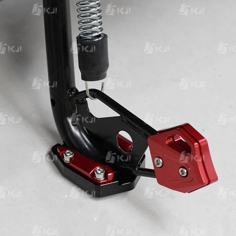 لياماها NMAX/NVX/AEROX 160/155 - مراجعة Nmax Tech Max Accessories وسعره