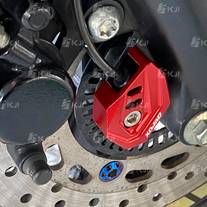 لياماها NMAX/NVX/AEROX 160/155 - مراجعة Nmax Tech Max Accessories وسعره