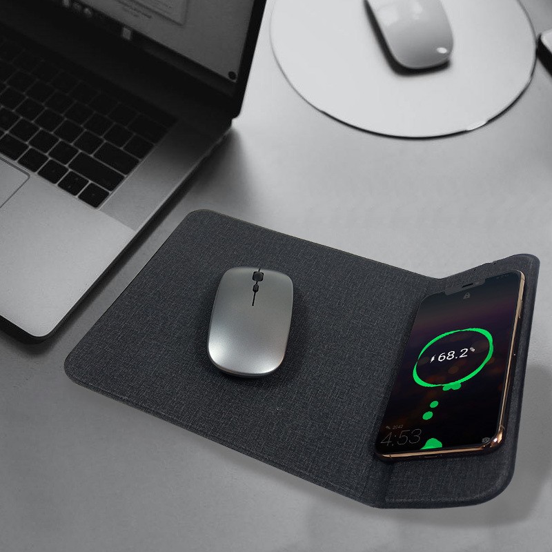 لوحة شحن لاسلكية محمولة A003 ب - مراجعة Mouse Charging Pad وسعره